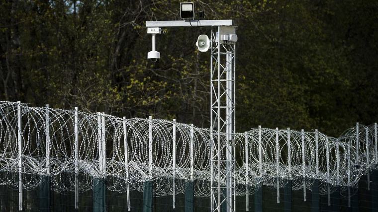 "Menschen fernhalten": Finnland errichtet 200 Kilometer Zaun an Grenze zu Russland