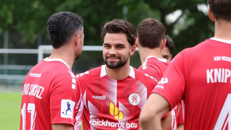„Muss flexibel sein“: Silas Hagemann pendelt zwischen den beiden Teams des KSV Hessen