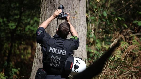 Polizei sucht nach Sabotageverdächtigem am Hambacher Forst – Einsatz ohne Erfolg