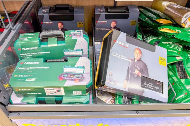 Lidl bringt ab Montag (7.9.) diese coole Regenkleidung heraus