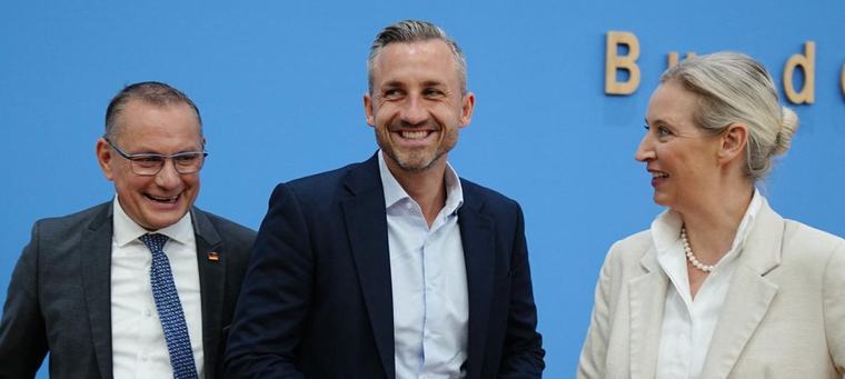 Nach AfD-Wahlsieg: Mehrheitsbeschaffer/in gesucht