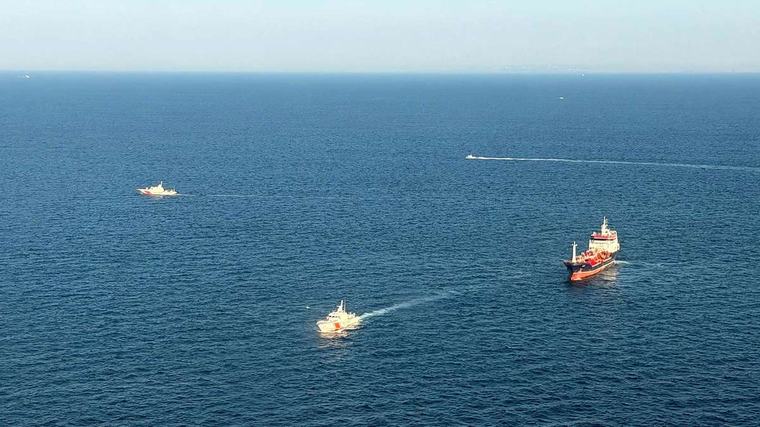 Frachter sinkt nach Kollision: Zehn Seeleute im Marmarameer vermisst