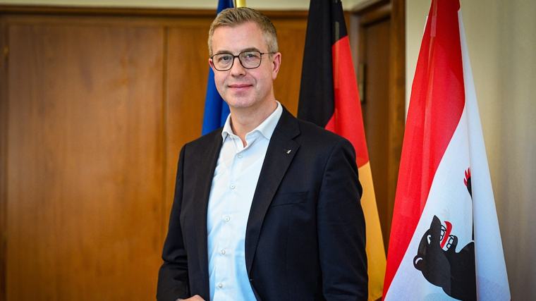 CDU-Mann Evers mit Hilfe vom Bund Clan-Vermögen einziehen