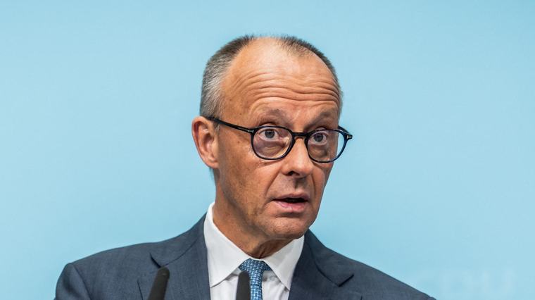 „Schwerste Wahlniederlage seit Jahrzehnten“: Merz kündigt Konsequenzen an