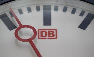 Fernverkehr: Wegen Hitze und Sanierung: Bahn bleibt im August unpünktlich