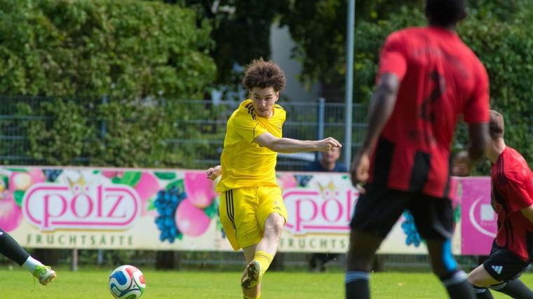 SV Pullach kassiert zwei Gegentore nach Ballverlusten gegen Kosova