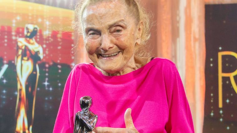 Schauspiel-Ikone Erni Mangold im Alter von 99 Jahren gestorben