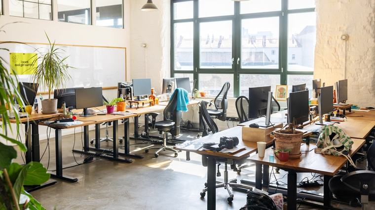 Schlimmer als die Toilette: Wo im Büro die meisten Bakterien lauern