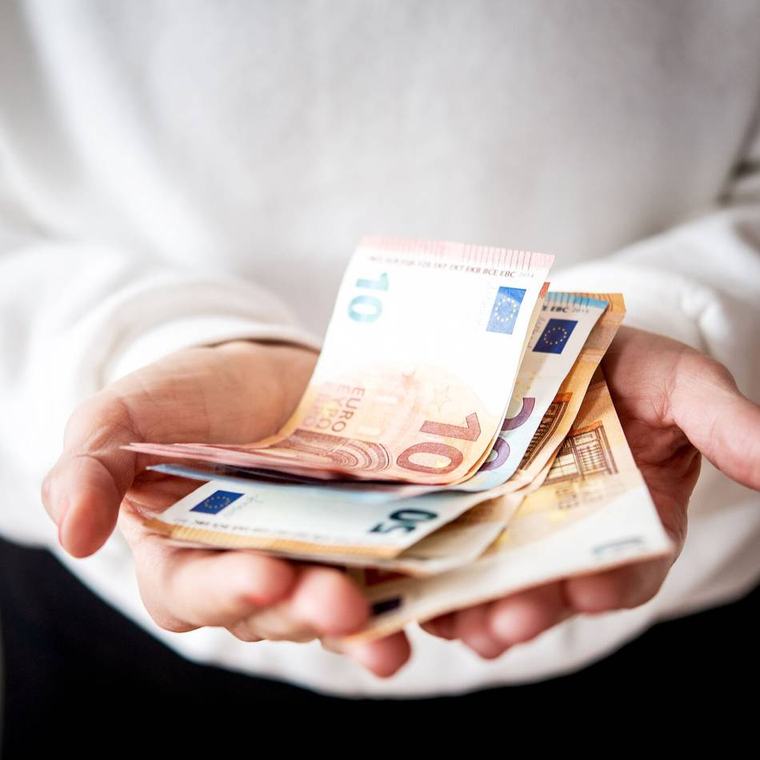Geldregen oder mieser Deal?: Abfindung annehmen oder ablehnen? Das müssen Sie wissen