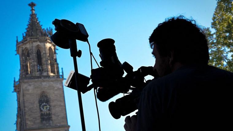 Tagesspiegel Plus Am Wahlsonntag unterwegs in Magdeburg : „Warum kommen die Fernsehleute – gibt es nichts Wichtigeres?“