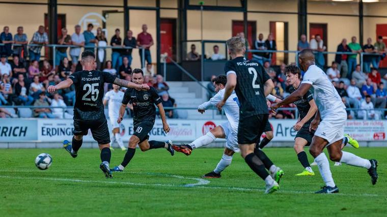 FC Ismaning führt 2:0 – dann beginnt in Schwaig das große Zittern