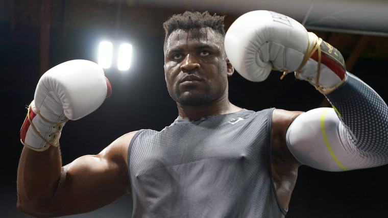 Francis Ngannou: Vom Kinderarbeiter zum MMA- und Box-Millionär