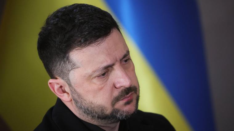Selenskyj: Zentrale des ukrainischen Geheimdienstes SBU von russischer Drohne getroffen