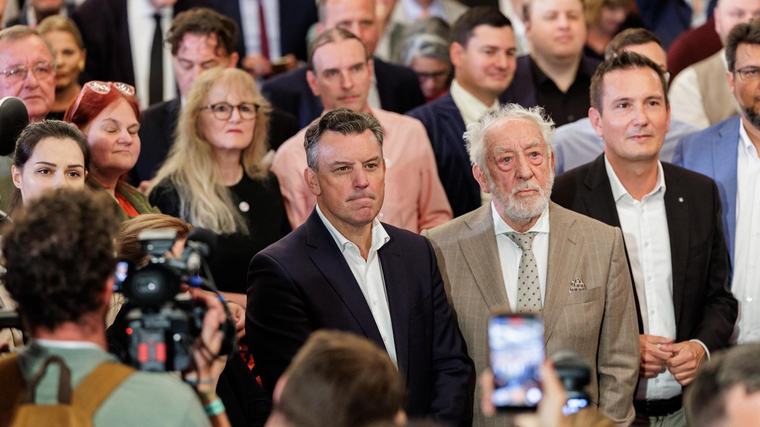 Didi Hallervorden vergeht das Lachen: CDU verliert in Sachsen-Anhalt dramatisch