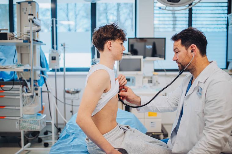 Nutznießer-Vorwurf von Merz: Gesundheitspersonal wehrt sich