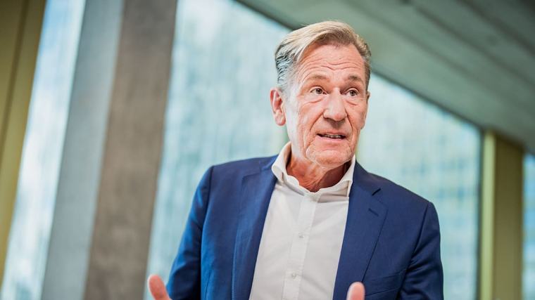 Axel-Springer-Chef - Döpfner warnt vor Koalitionen mit AfD und Linken