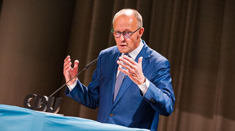 Merz warnt vor Verlust von Arbeitsplätzen in der Industrie