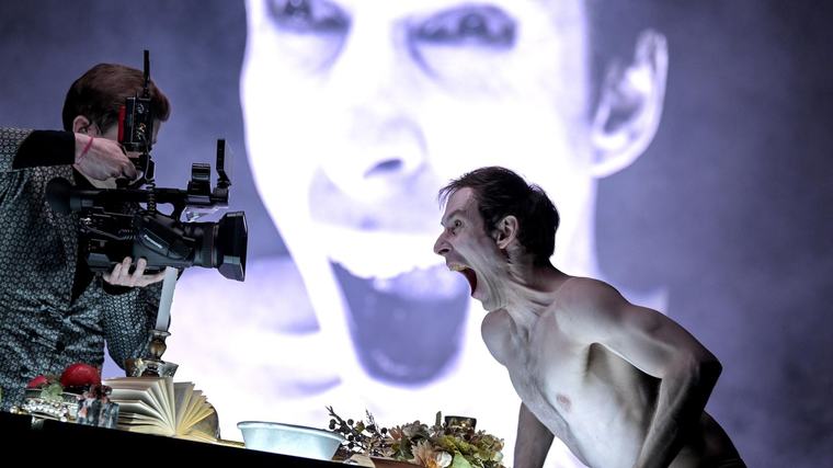 Friedel inszeniert Shakespeare: groß, dramatisch und aktuell