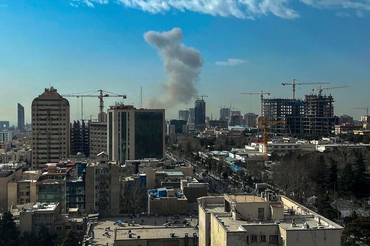 Israel und USA attackieren Mullah-Regime – Bilder aus dem Iran-Krieg