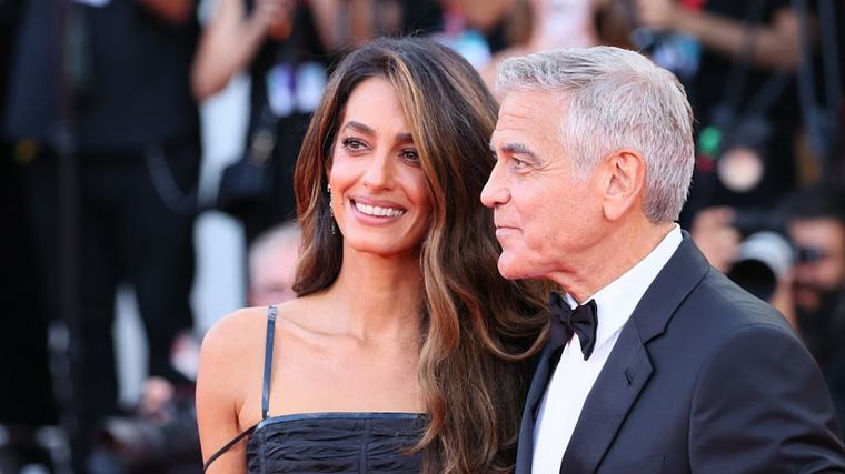 Ihre schönsten Looks: Amal Clooney macht Venedig zu ihrem Laufsteg