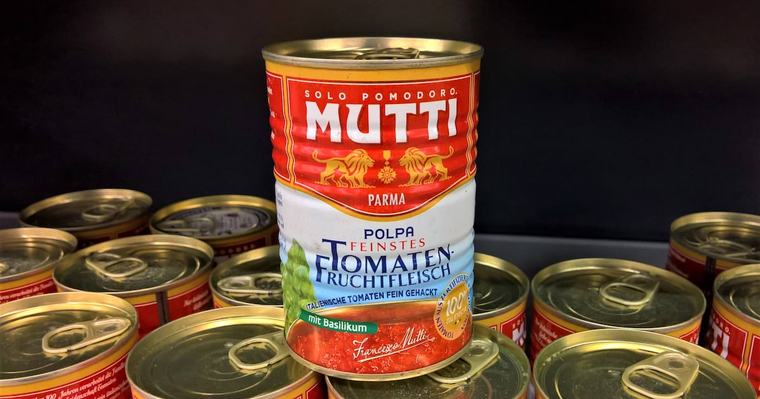 Obwohl viele bei Markenprodukten im Supermarkt sparen: Mutti-Dosentomaten sind beliebt wie nie