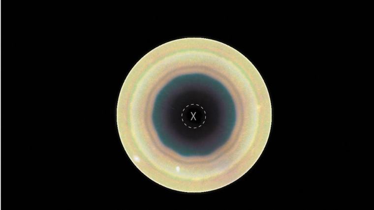 Rätsel am Südpol: Hubble entdeckt gewaltiges Zehneck auf dem Saturn