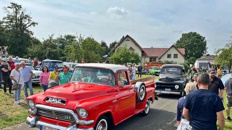 Am Wochenende: Oldtimertreffen lockt mit 42-Liter-Holzgasmotor