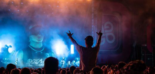 Glücksgefühle-Festival: Ski Aggu will, dass Künstler Haltung zeigen dürfen