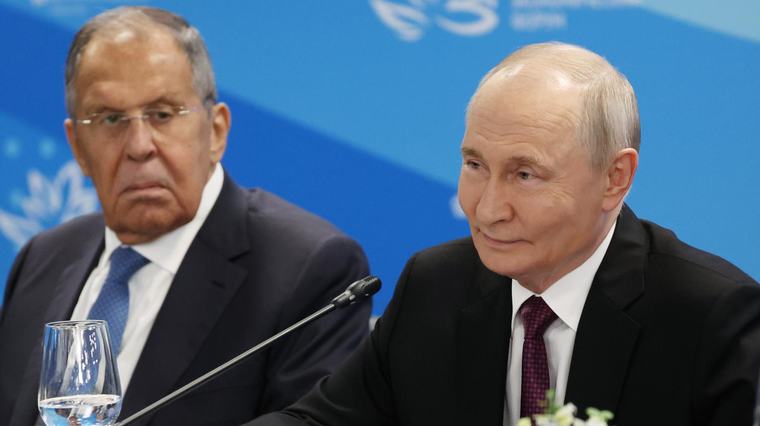 Wie steht es um Russlands Kriegskasse? Was Putin besorgten Bürgern vor der Wahl verspricht