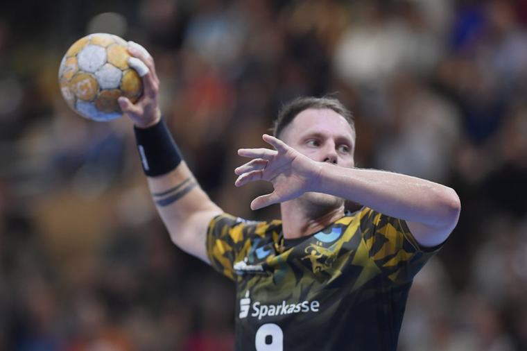22:26 Uhr HCE setzt Saison-Traumstart fort: Dresdner lassen TuS N-Lübbecke keine Chance