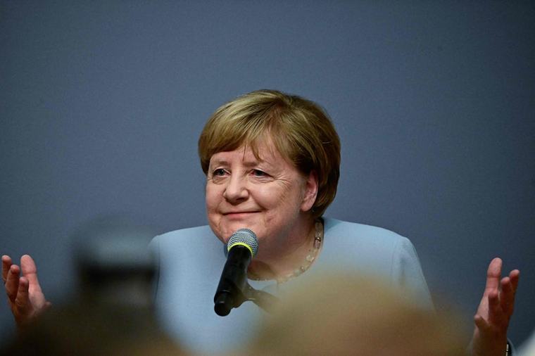 Stilkritik: Wahlabend: Wie kann sie nur!