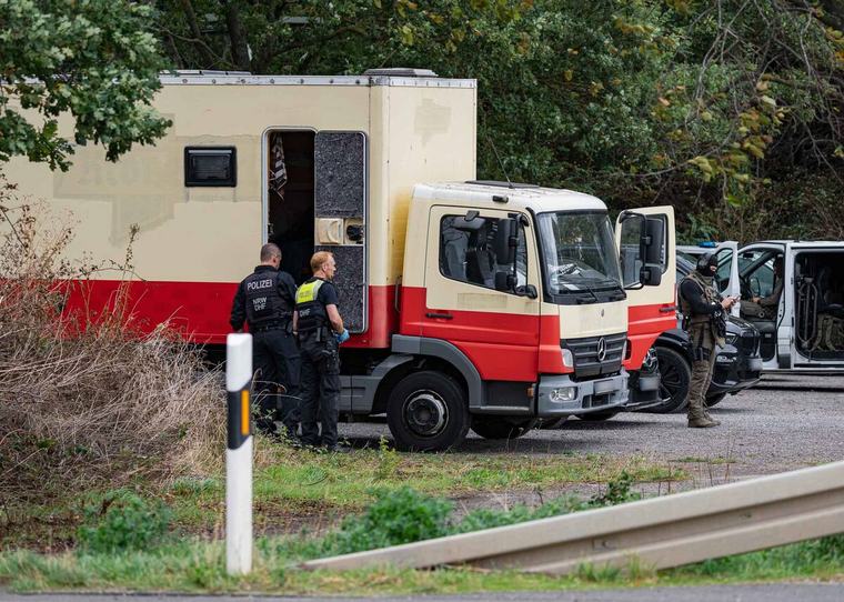 Brandenburg: Nach Anschlag auf Umspannwerk am Kraftwerk Jänschwalde - Wohnmobil des Verdächtigen gestürmt