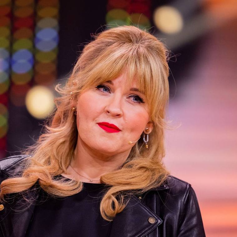 Leute: Wie Maite Kellys Vater das Selbstbild der Sängerin stärkte
