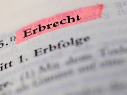 Gericht schafft Klarheit: Pflichtteilsanspruch bei Erbe: Wann beginnt die Verjährung?