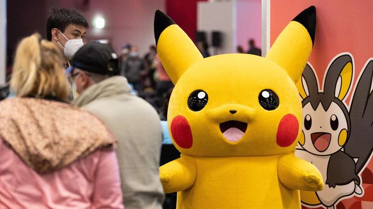 Im Bann des Pikachu: Warum Sammelkarten aus Pappe im Online-Zeitalter boomen