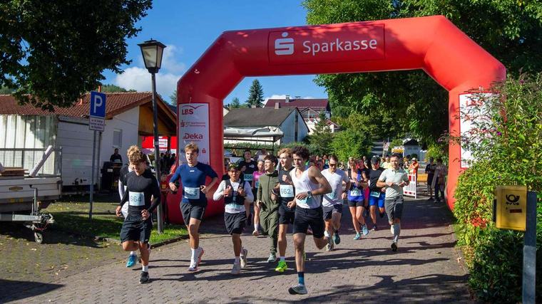 180 Teilnehmer und Top-Bedingungen beim Hessenberglauf