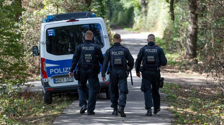 Anschläge auf Stromnetz: Fahndung jetzt mit Foto – Polizei sucht diesen Mann