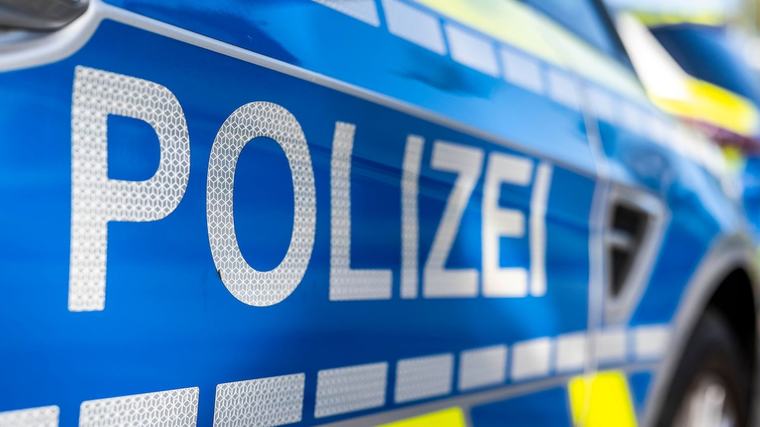 15-Jähriger fährt betrunkenen Vater und kleinen Bruder