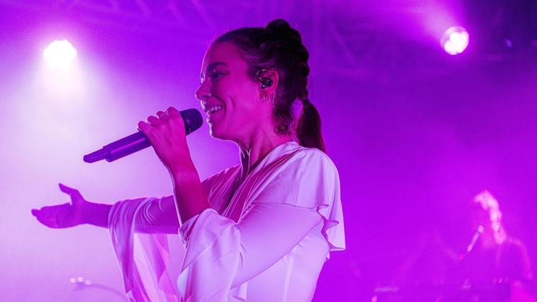 Frida Gold beim Zeltfestival: So war die Bühnenrückkehr nach der Hirnblutung