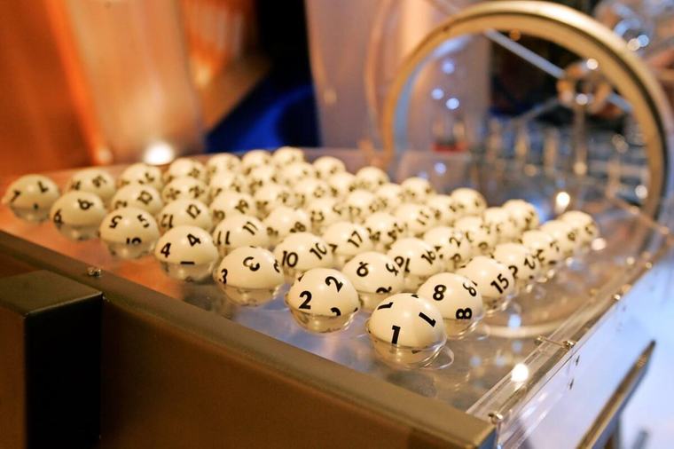 Lotto am Samstag: Wie hoch ist der Jackpot heute, wann kommen die Gewinnzahlen?