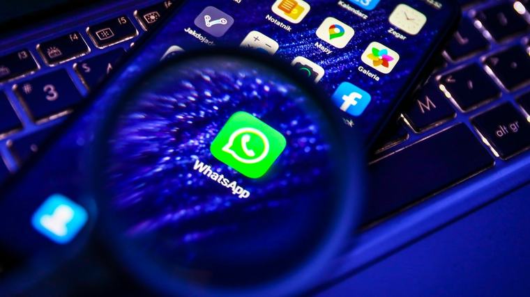 Ohne Trojaner: Neues Dokument zeigt, wie Polizei und Zoll WhatsApp-Chats überwachen können