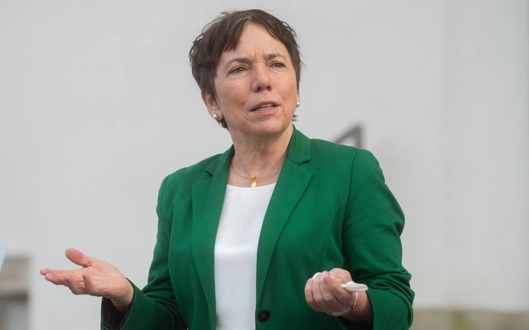Margot Käßmann hat ein neues Buch geschrieben: „Pazifisten sind nicht naiv“