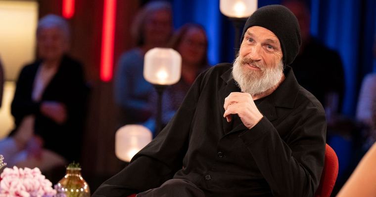 Torsten Sträter nach seiner Krebserkrankung: „Teile mir das Leben anders ein”