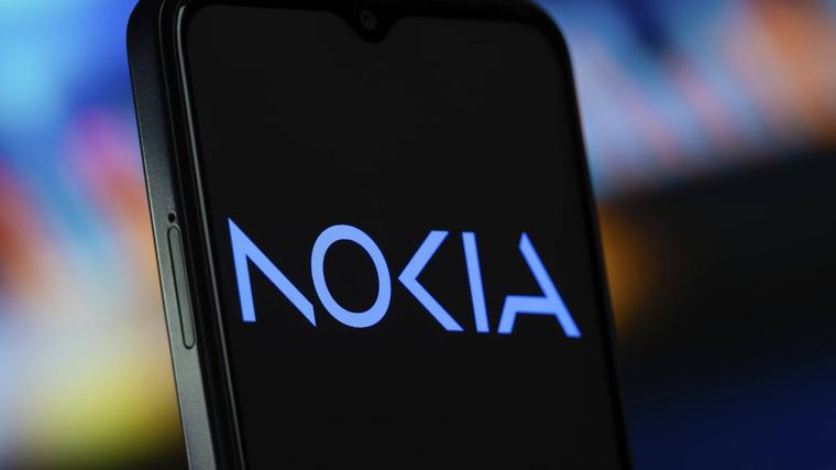 Nokia-Handy kostet weniger als 30 Euro, hält 40 Tage durch und dient sogar als Powerbank