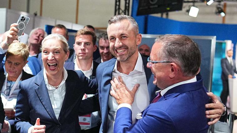 AfD triumphiert: Live-Grafik zeigt Wählerwanderung bei der Sachsen-Anhalt-Wahl 2026