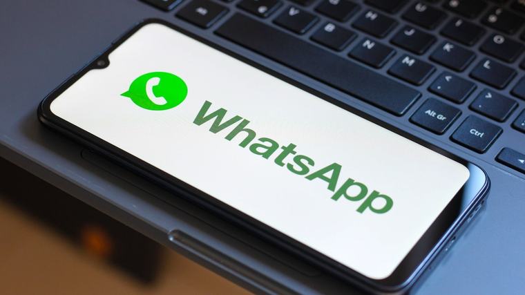 „Wenn Sie jetzt nicht handeln”: Verbraucherzentrale warnt vor fiesem Betrug über WhatsApp