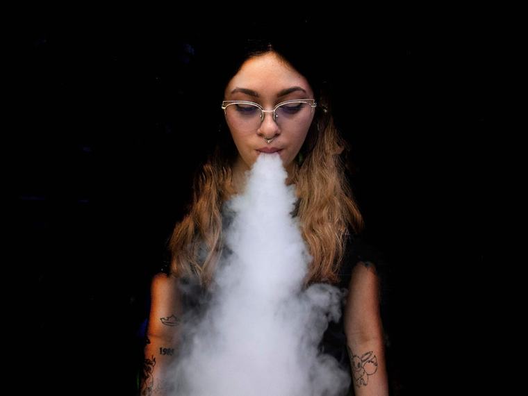 E-Zigaretten: Vapes: Streit um Erhöhung der Tabaksteuer