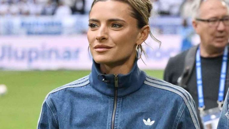„Schönste Frau auf diesem Planeten“: Sophia Thomalla sprengt Netz im XXS-Kleid