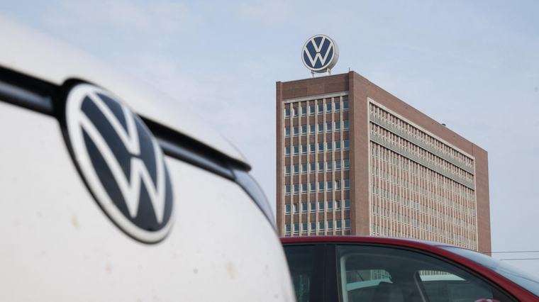 VW-Aufsichtsrat beschließt Sparmaßnahmen: So viele Stellen will der Autobauer streichen
