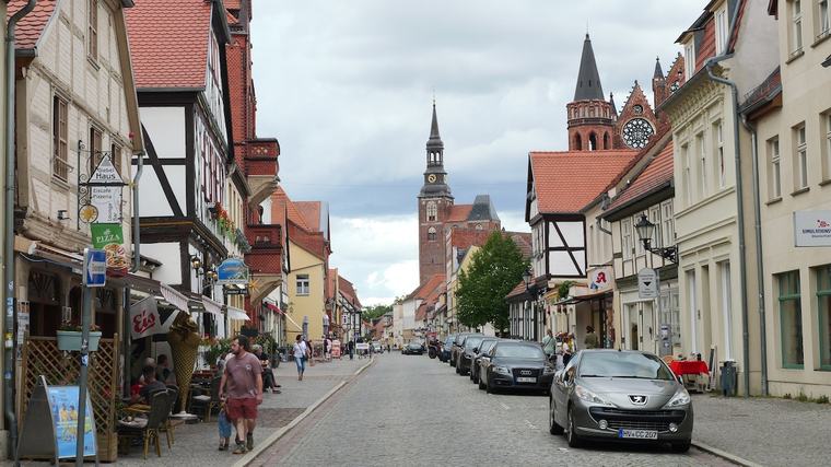 Sachsen-Anhalt: Warum selbst Nachbarn des Ministerpräsidenten Veränderung fordern und ihm doch trauen